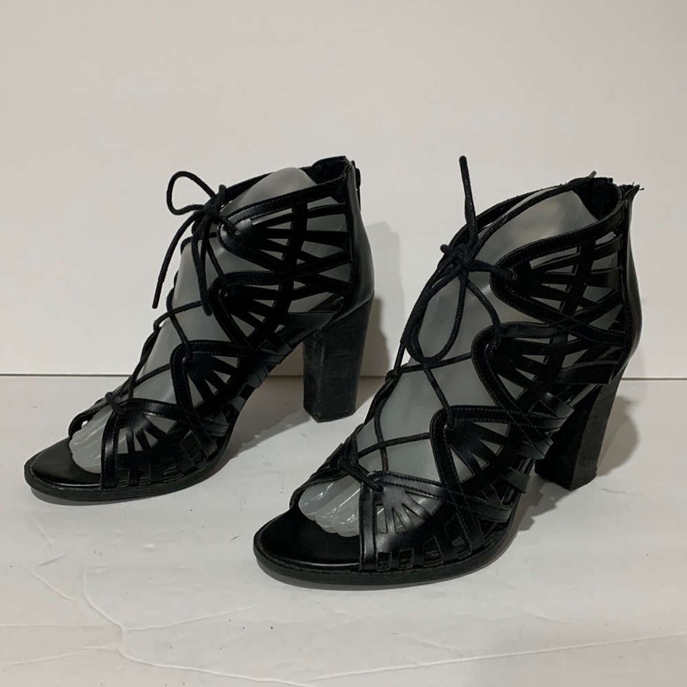 🆑CLEARANCE🆑Report shoes